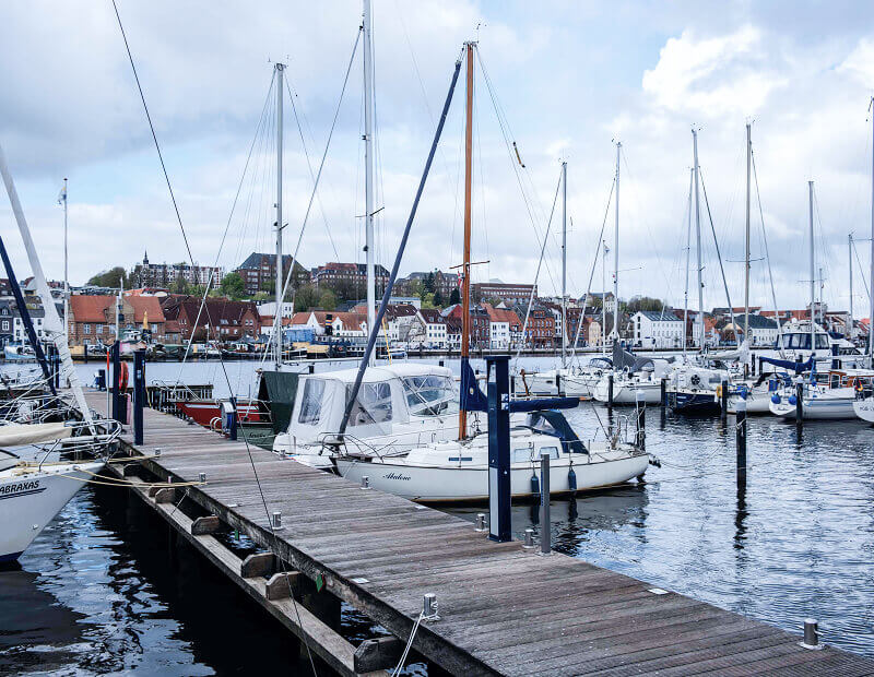 Segelboote im Hafen von Flensburg
